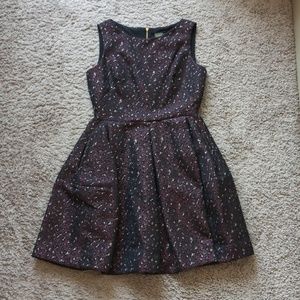 NWT Taylor Sleeveless Midi Dress With Leopard Print